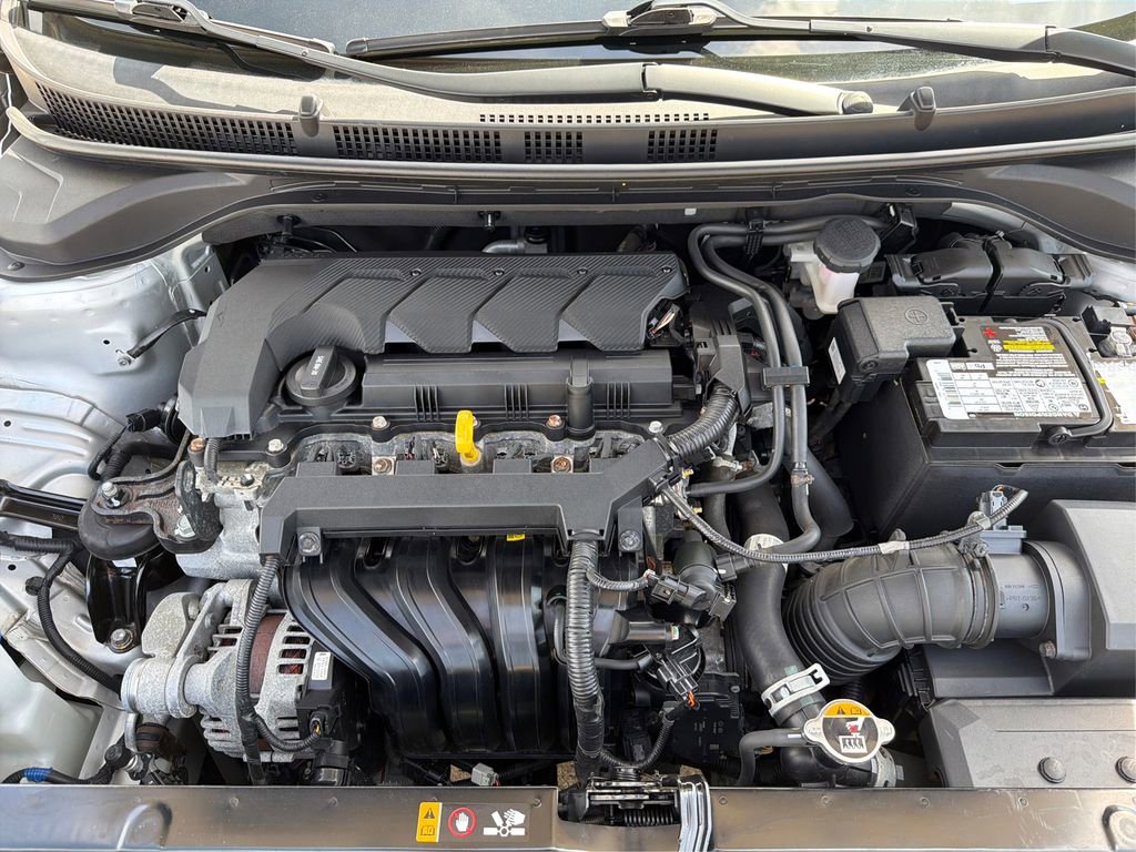 Used 2021 Hyundai Accent SE image 12