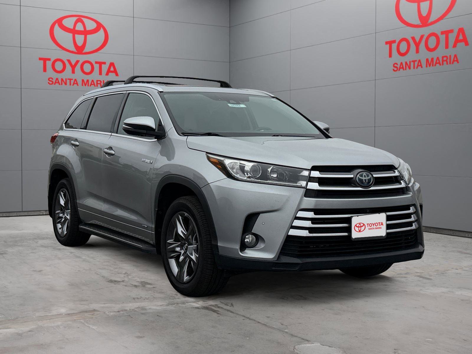Used 2017 Toyota Highlander Limited Platinum
