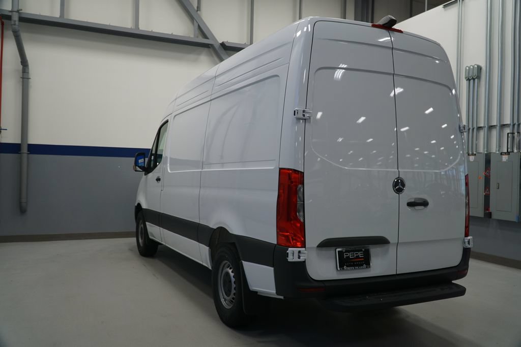New 2026 Mercedes-Benz Sprinter 2500 image 4