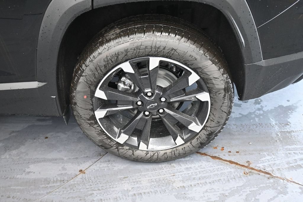 New 2027 Chevrolet Equinox RS FWD image 11