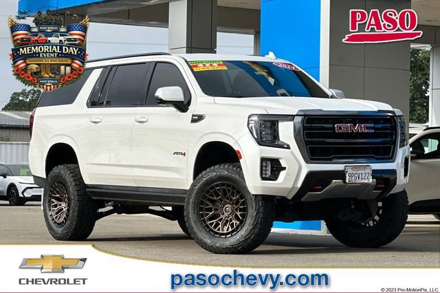 Used 2024 GMC Yukon XL AT4 w/ Technology Package AWD/4WD image 1