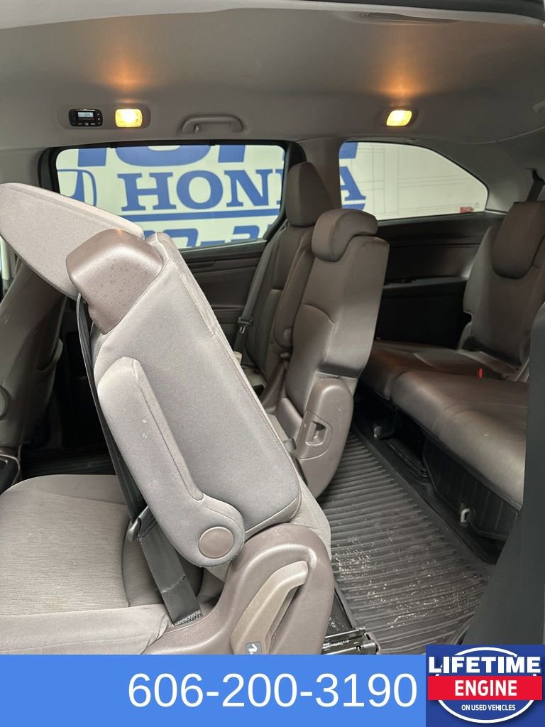 Used 2020 Honda Odyssey EX image 16