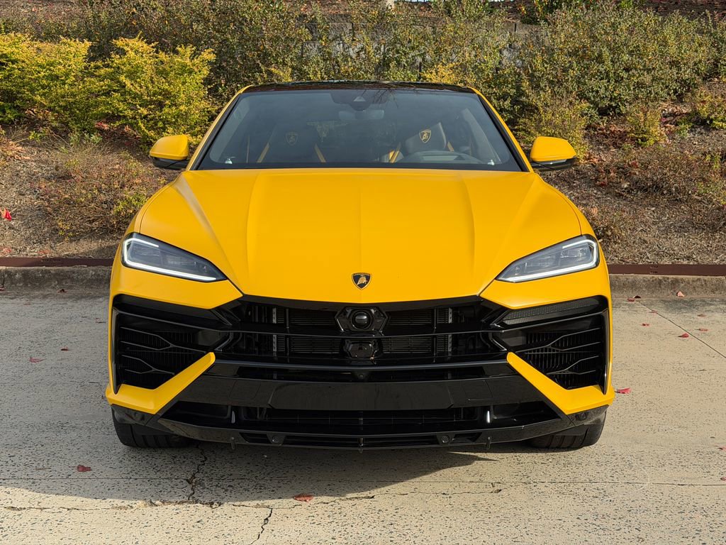 Used 2025 Lamborghini Urus SE image 8