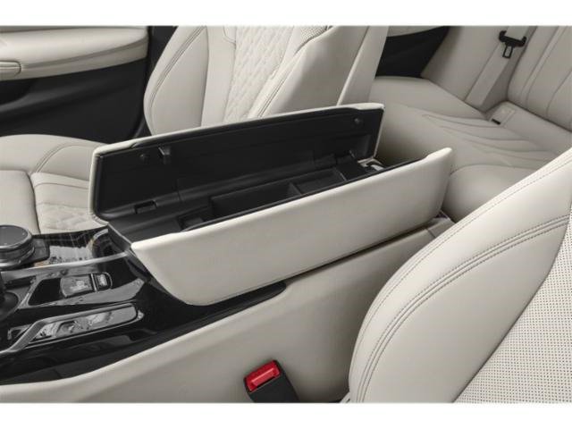 Used 2021 BMW 530e w/ Parking Assistance Package RWD image 18