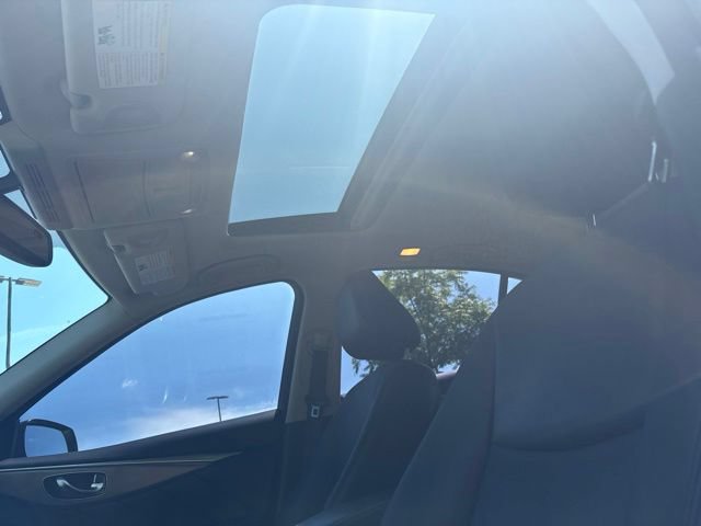 Used 2016 INFINITI Q50 Premium AWD/4WD image 3