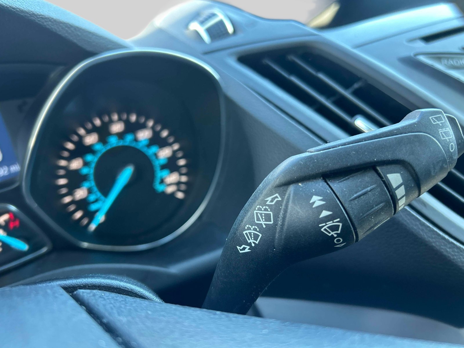 Used 2013 Ford Escape SE image 24