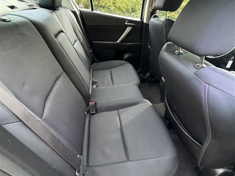 Used 2010 MAZDA MAZDA3 s Sport FWD image 19
