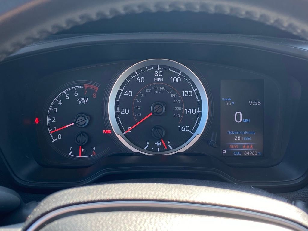 Used 2022 Toyota Corolla Cross LE w/ Moonroof Package image 12