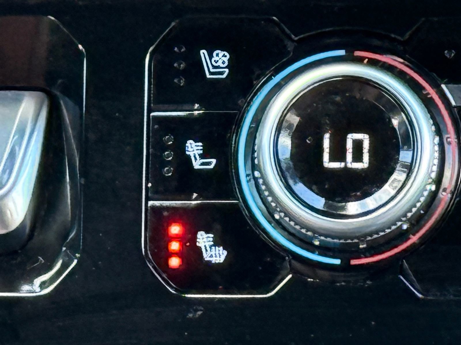 Used 2024 GMC Sierra 2500 Denali Ultimate w/ Max Trailering Package image 23