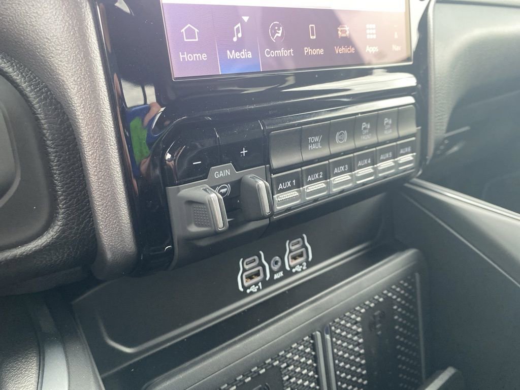 New 2026 RAM 2500 Laramie w/ Night Edition image 27
