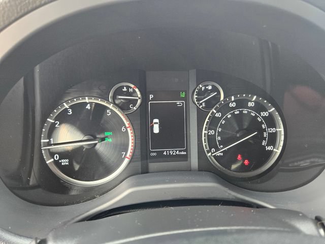 Used 2023 Lexus GX 460 Premium w/ Premium Package AWD/4WD image 18