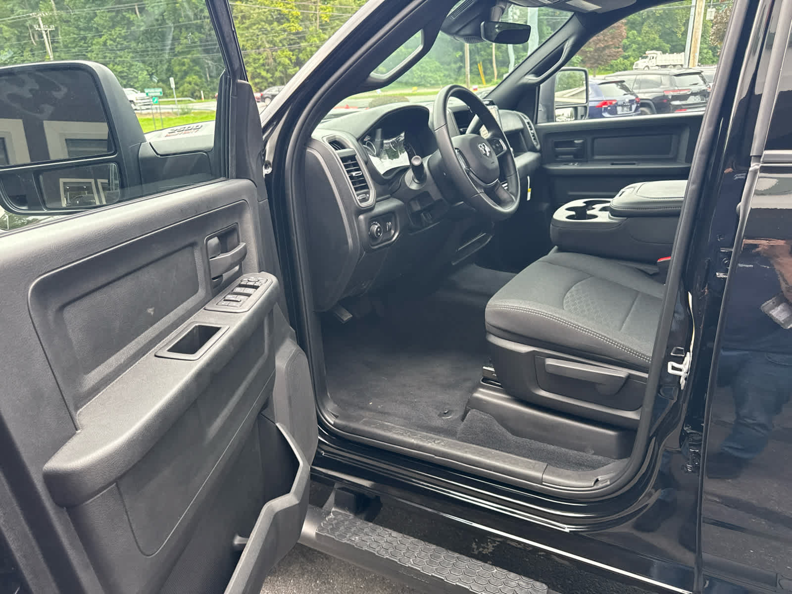 New 2026 RAM 2500 Tradesman AWD/4WD image 12