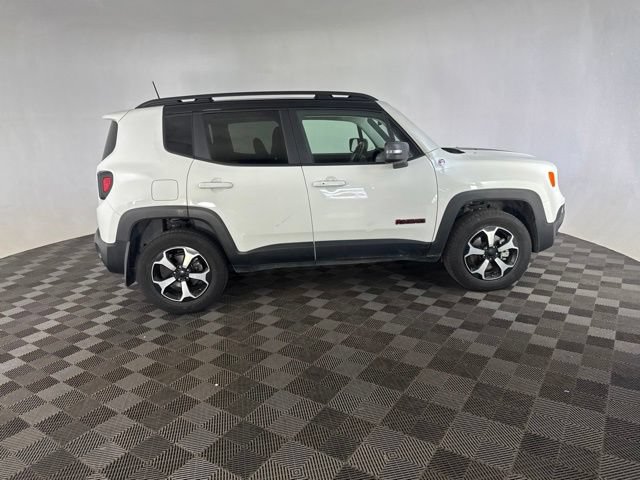 Used 2019 Jeep Renegade Trailhawk w/ Cold Weather Group II AWD/4WD image 5