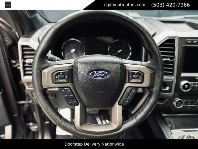 Used 2020 Ford Expedition XLT w/ Equipment Group 202A AWD/4WD image 33