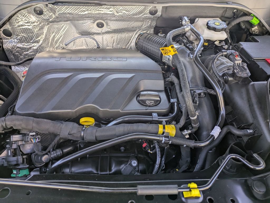 Used 2025 Chevrolet Trax LT w/ LT Convenience Package image 36