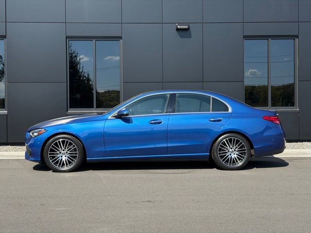 Used 2022 Mercedes-Benz C 300 4MATIC Sedan image 5