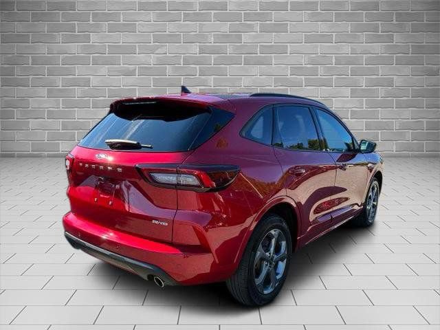 Certified 2023 Ford Escape ST-Line w/ Tech Pack #1 AWD/4WD image 3