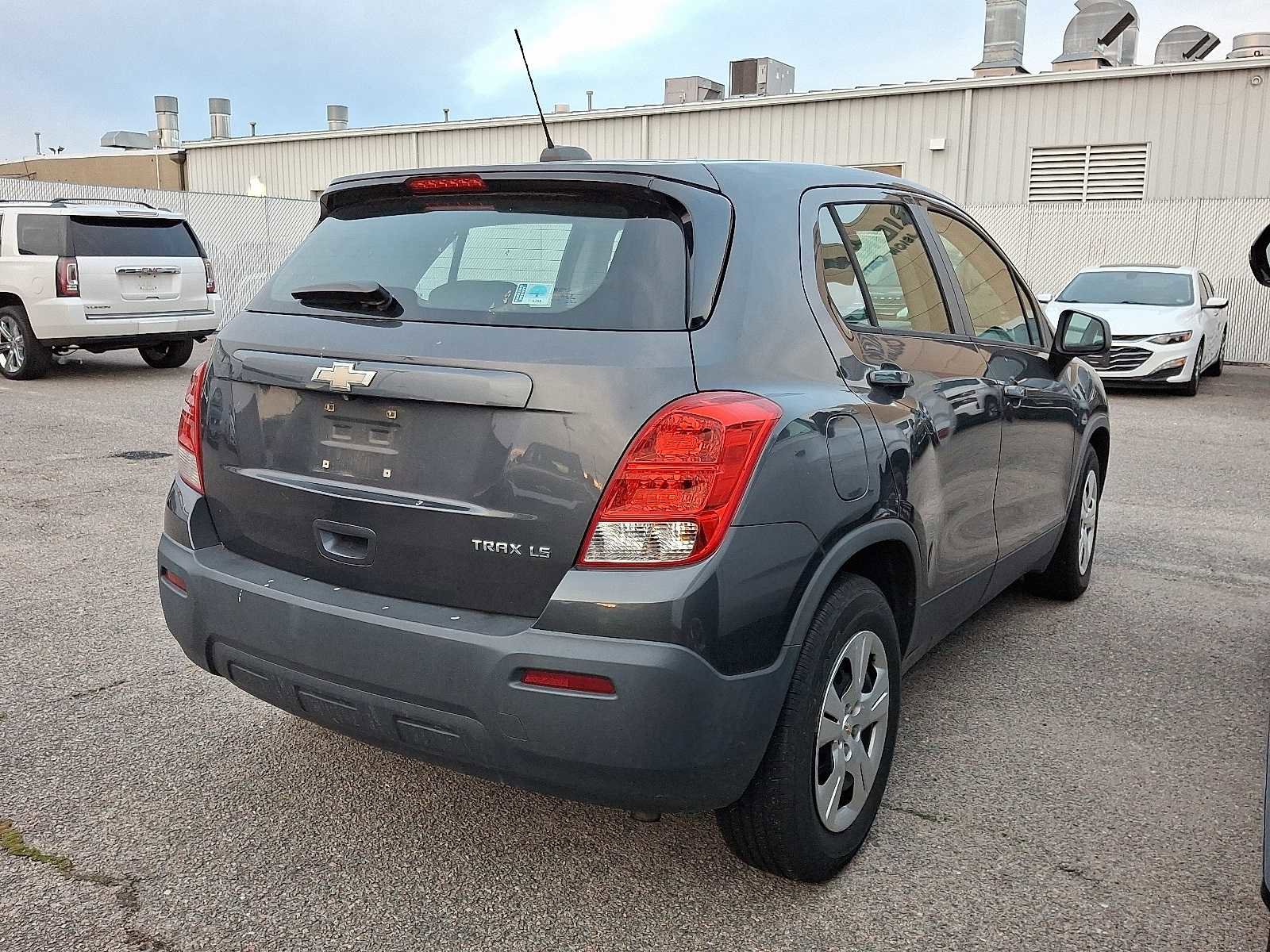 Used 2016 Chevrolet Trax LS image 3