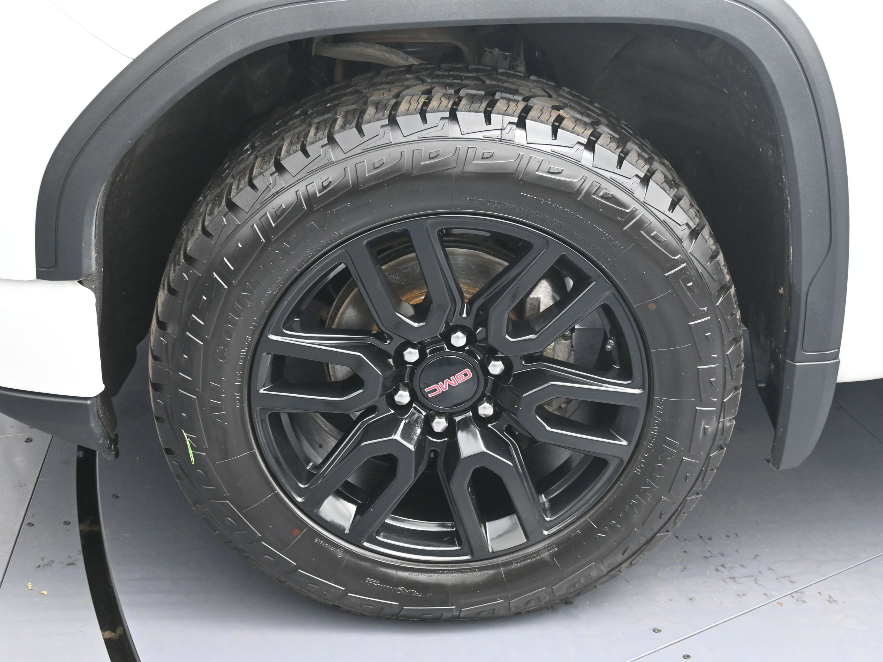 Used 2022 GMC Sierra 1500 Elevation image 24