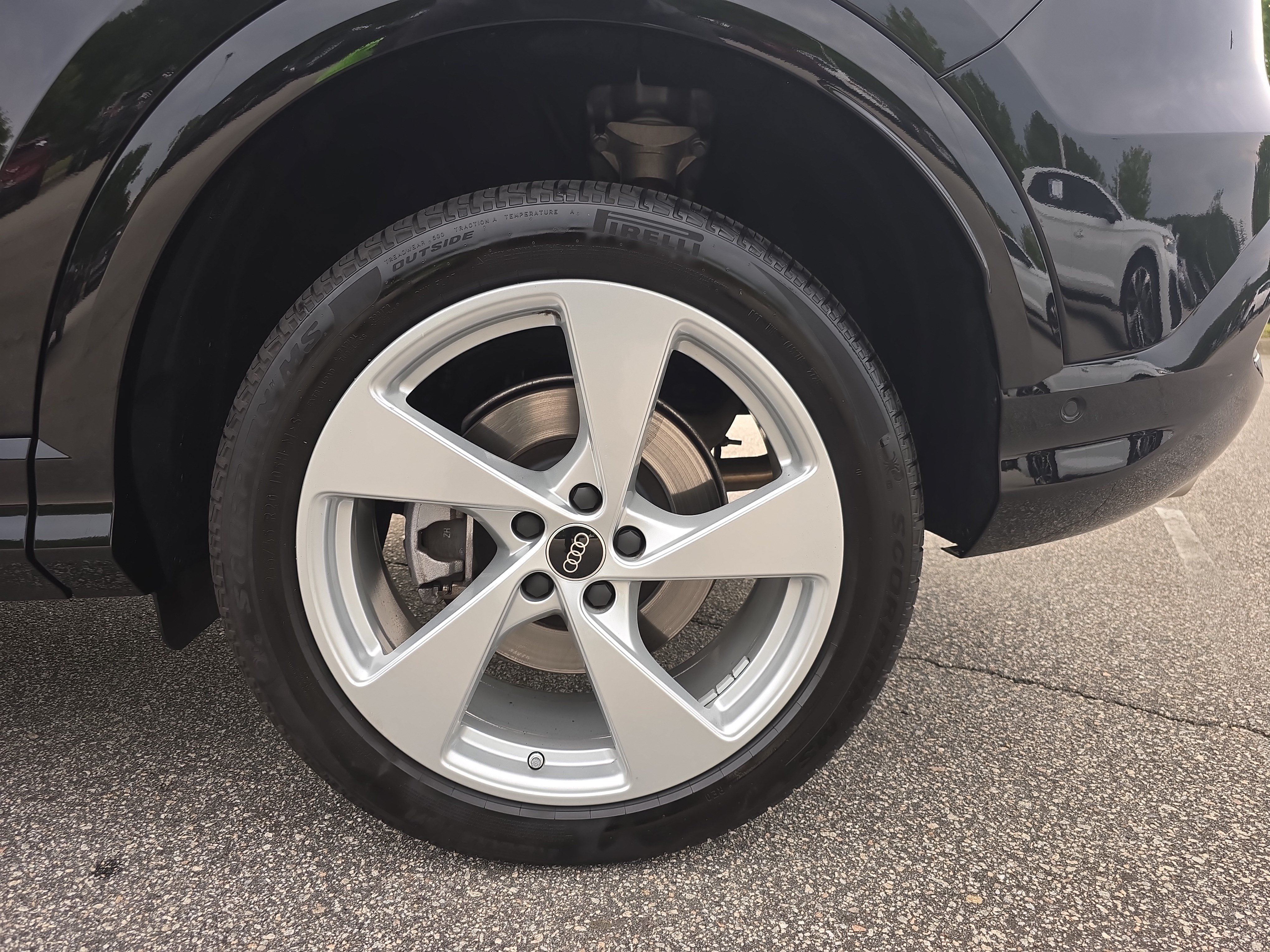 Certified 2025 Audi Q5 Premium Plus w/ Premium Plus AWD/4WD image 30