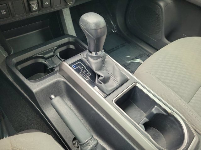 Used 2023 Toyota Tacoma SR5 RWD image 33