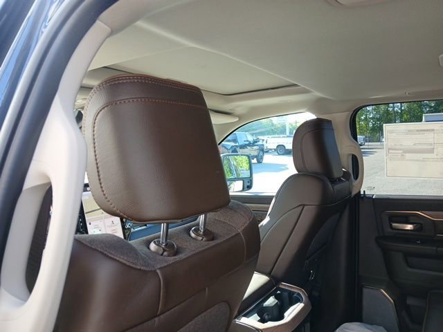 New 2026 RAM 2500 Limited AWD/4WD image 18