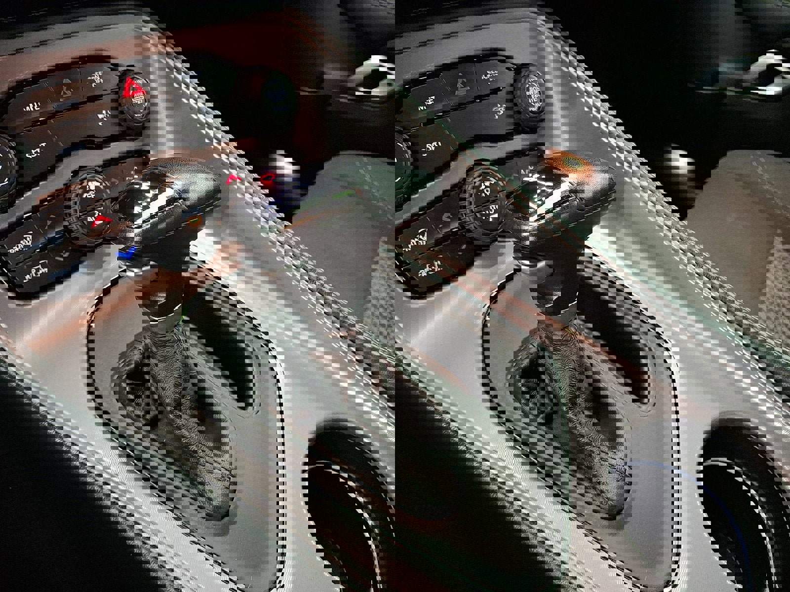 Used 2023 Dodge Challenger SXT image 12