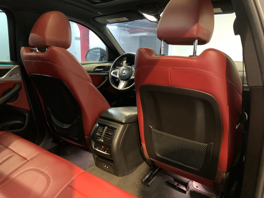 Used 2023 BMW X4 xDrive30i w/ M Sport Package AWD/4WD image 51