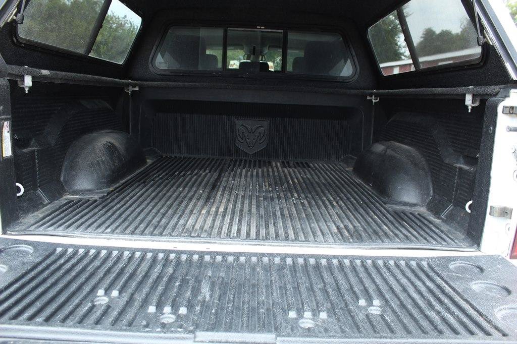 Used 2015 RAM 1500 Lone Star AWD/4WD image 11