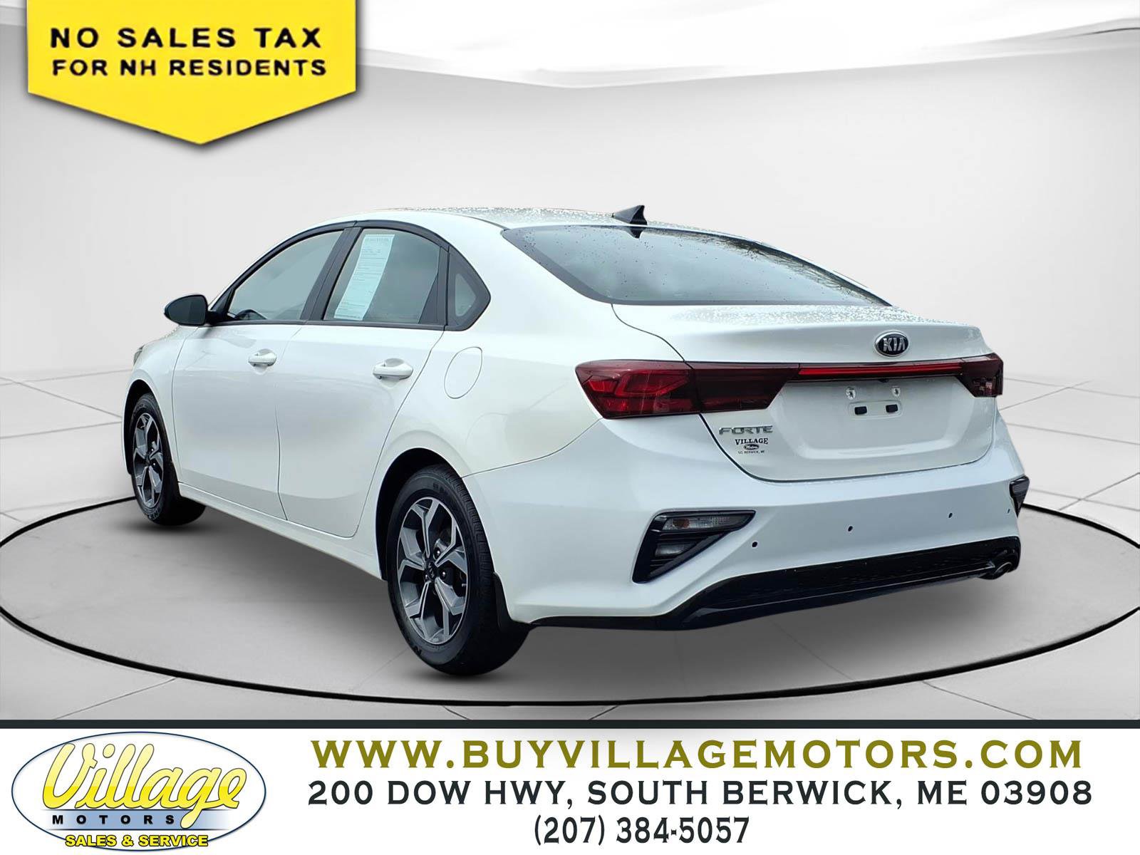 Used 2020 Kia Forte LXS FWD image 3