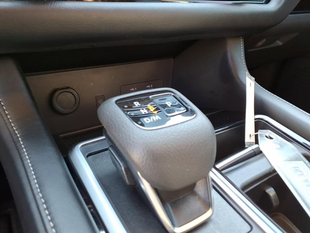 Used 2024 Nissan Pathfinder SL w/ Cargo Package image 26