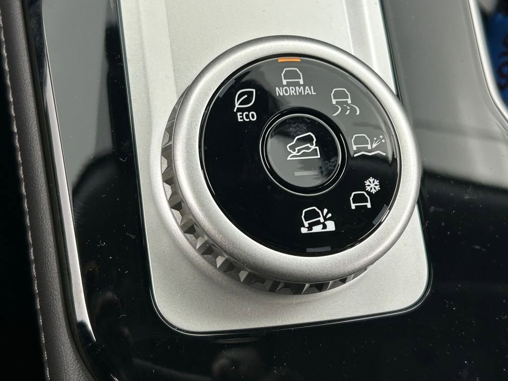 New 2026 Mitsubishi Outlander Trail Edition image 25