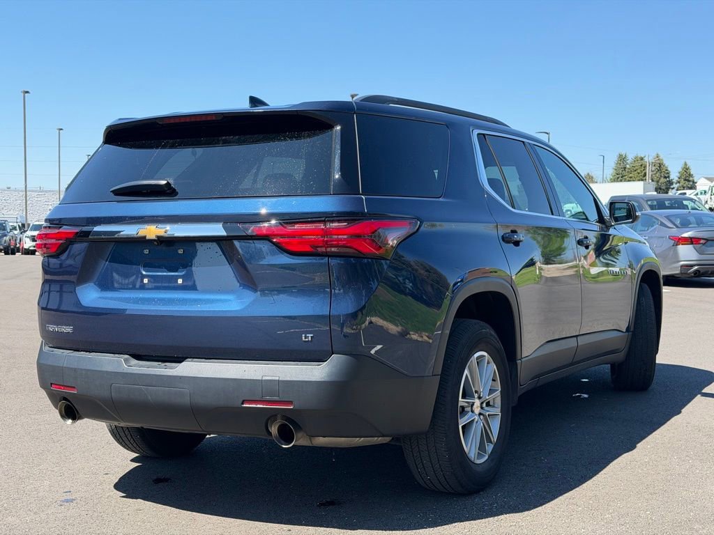 Used 2023 Chevrolet Traverse LT image 5
