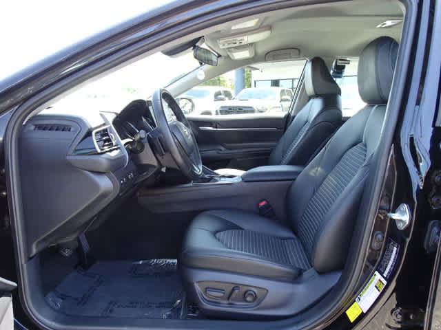 Certified 2023 Toyota Camry SE FWD image 15