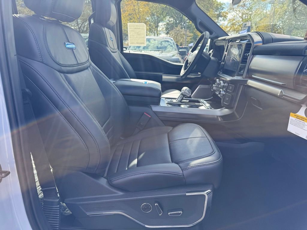 New 2025 Ford F150 Platinum image 15