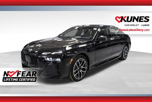 Used 2023 BMW 760i xDrive w/ Parking Assistance Package