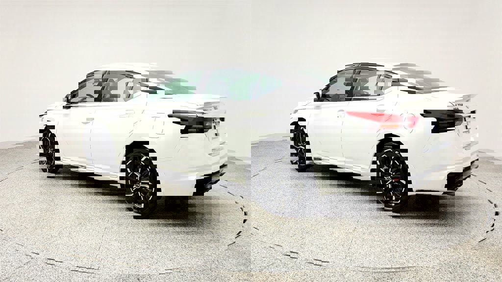 Used 2023 Nissan Altima 2.5 SR image 7