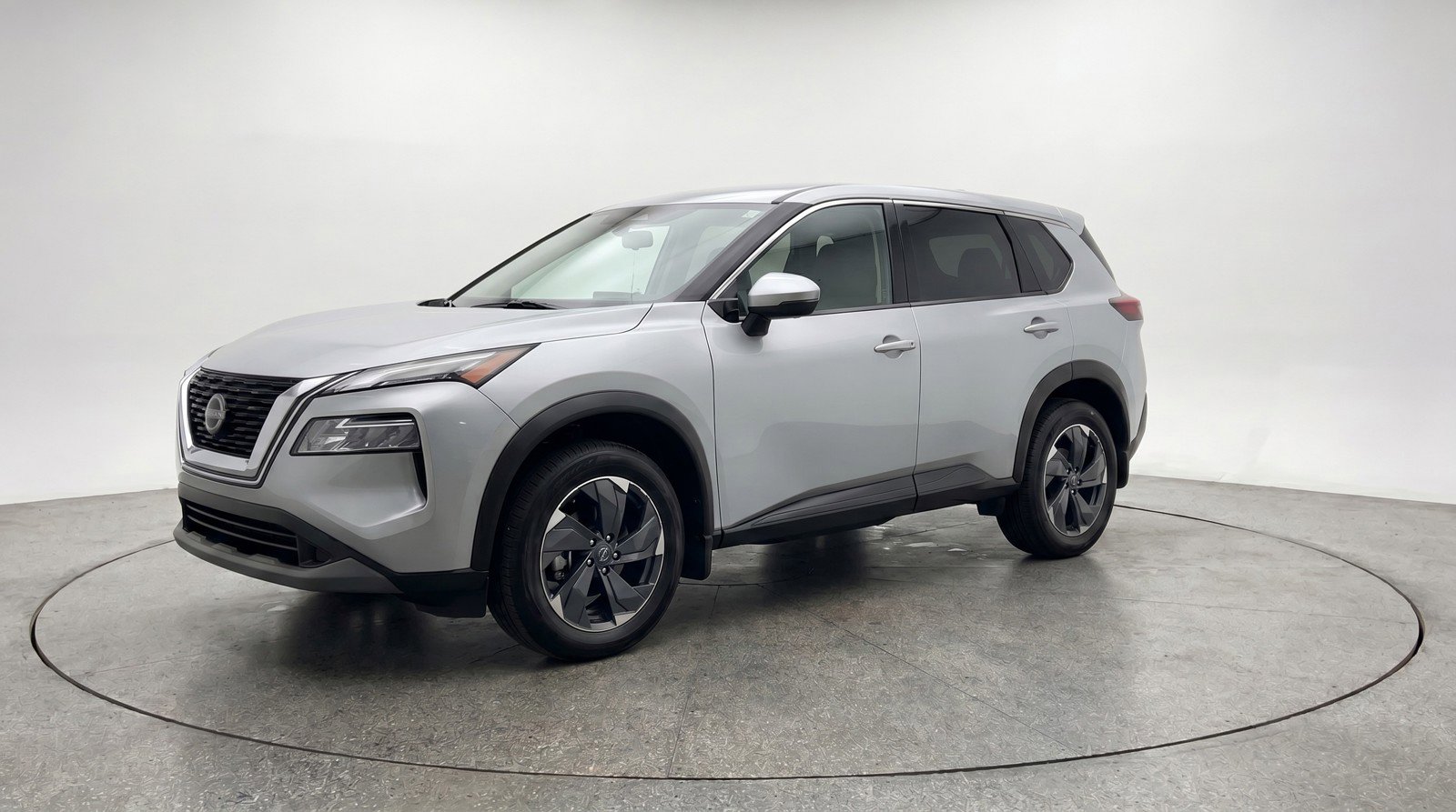 Used 2025 Nissan Rogue SV FWD image 3