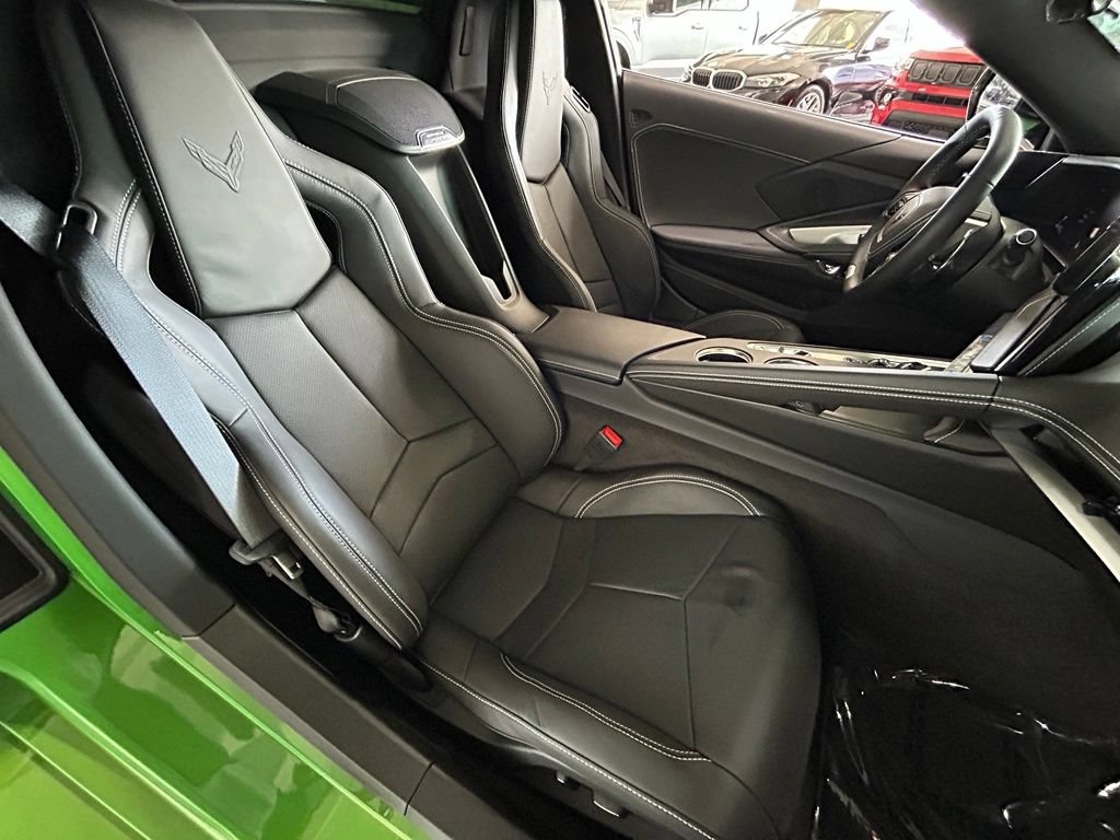 Used 2026 Chevrolet Corvette Z06 RWD image 55