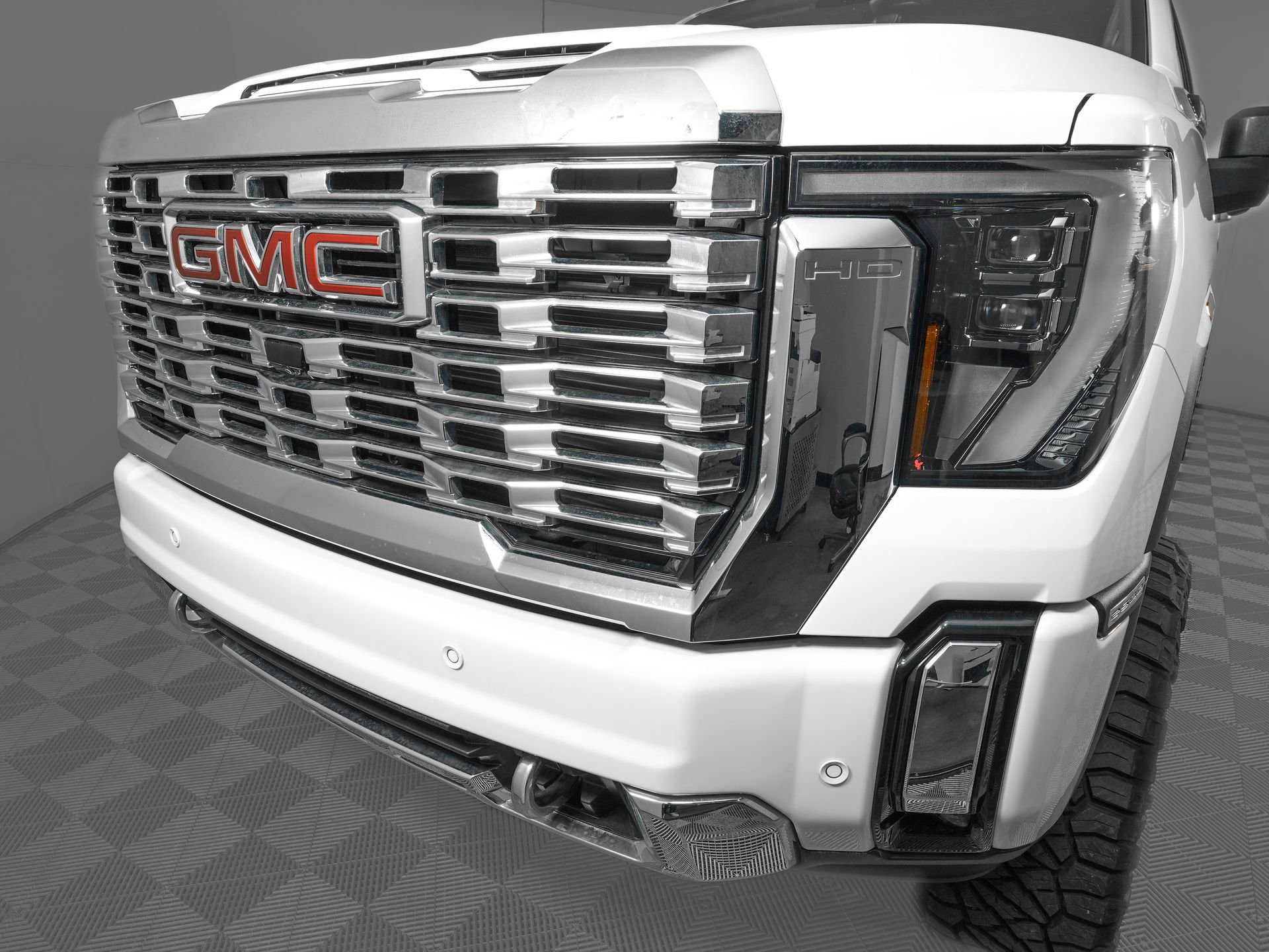 Used 2025 GMC Sierra 2500 Denali w/ Denali Reserve Package image 30