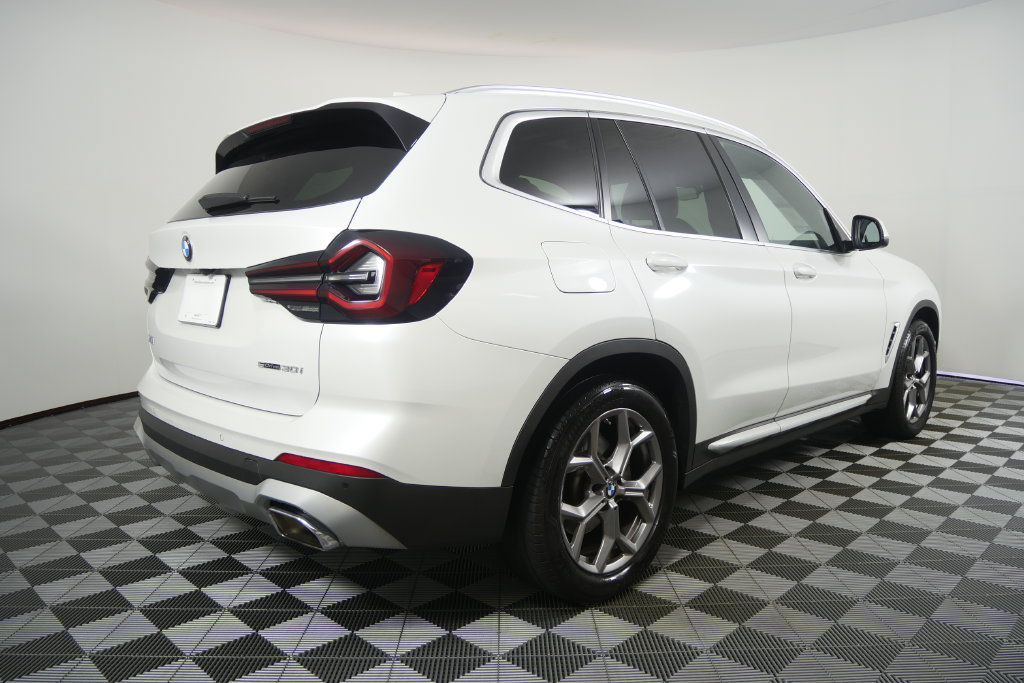 Certified 2023 BMW X3 sDrive30i w/ Convenience Package w/ZPA RWD image 4