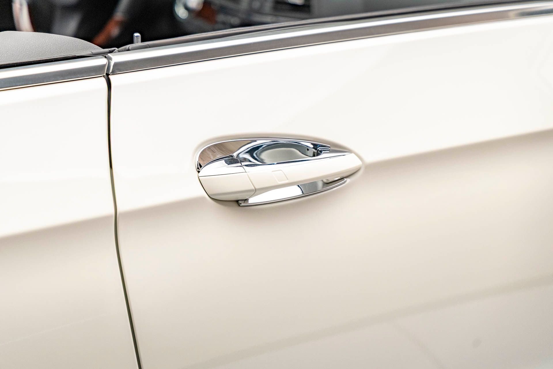 Used 2011 Mercedes-Benz E 550 Cabriolet image 27