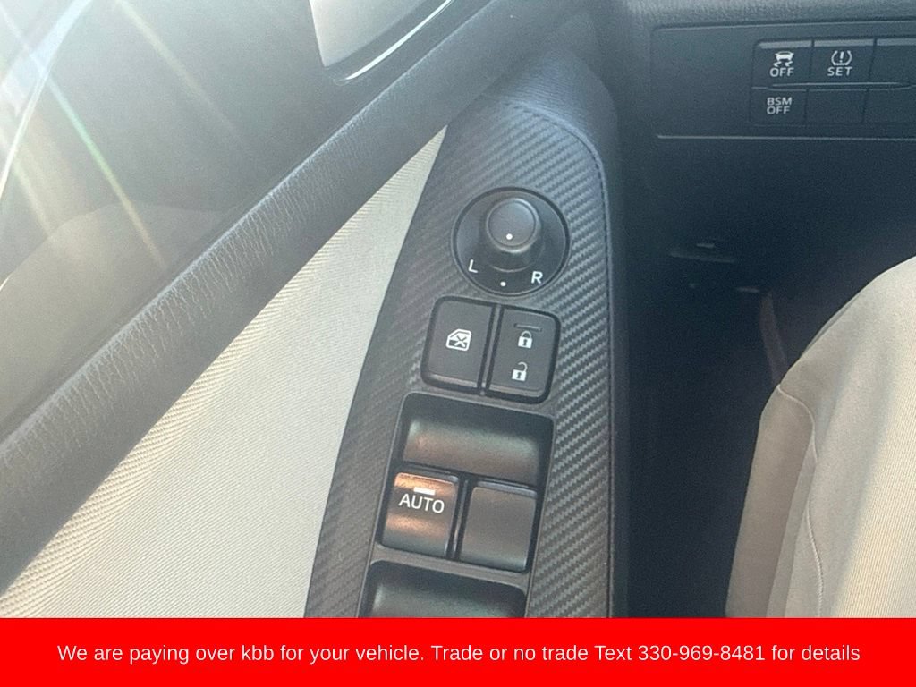 Used 2016 MAZDA MAZDA3 i Sport w/ Preferred Equipment Package FWD image 21