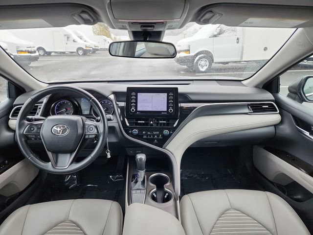 Used 2023 Toyota Camry SE image 30