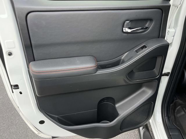 Used 2023 Nissan Frontier Pro-X w/ Pro-X Premium Package image 17