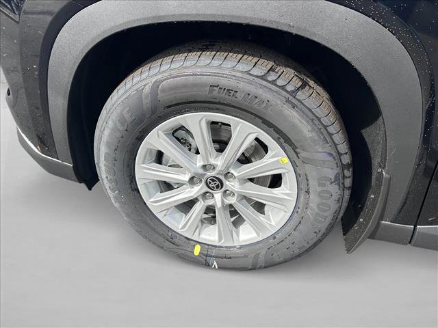 New 2026 Toyota Grand Highlander XLE image 16