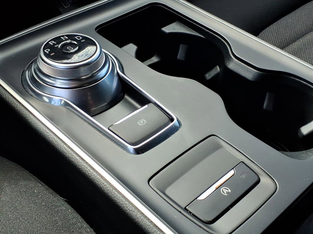 Used 2022 Ford Edge SE image 20