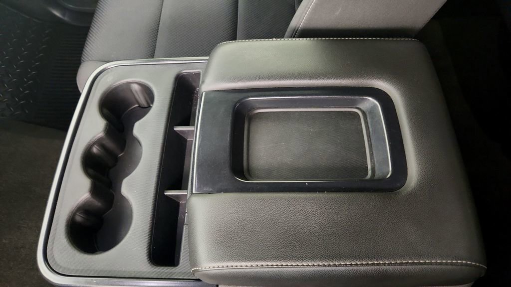 Used 2018 Chevrolet Silverado 1500 LT w/ Texas Edition RWD image 20