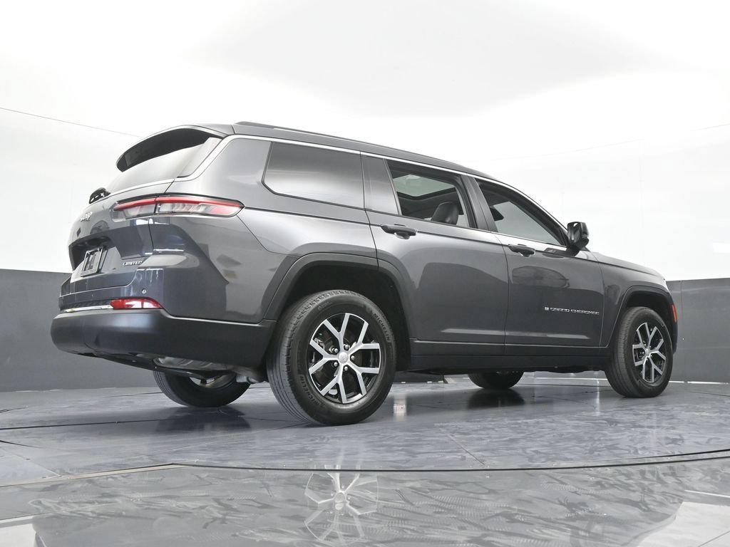 Used 2023 Jeep Grand Cherokee L Limited w/ Trailer Tow Group (B) RWD image 65