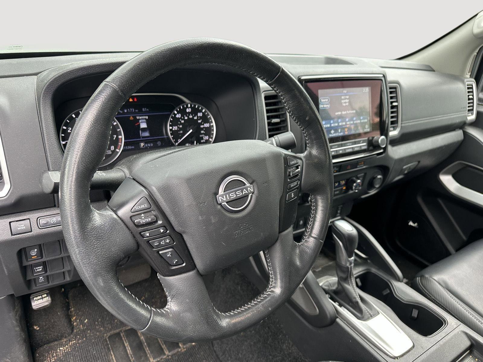 Used 2024 Nissan Frontier SL w/ Technology Package RWD image 11